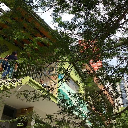 Saman Hostel Медельїн Екстер'єр фото