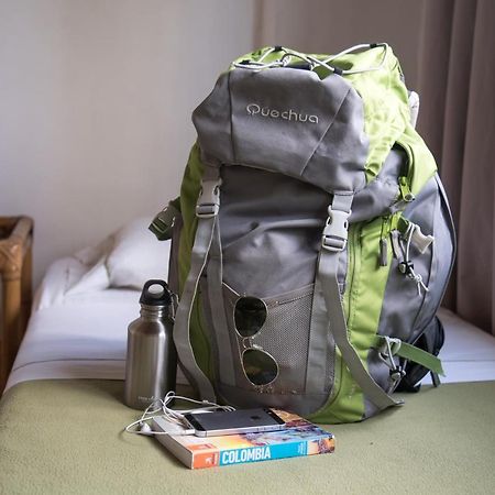 Saman Hostel Медельїн Екстер'єр фото