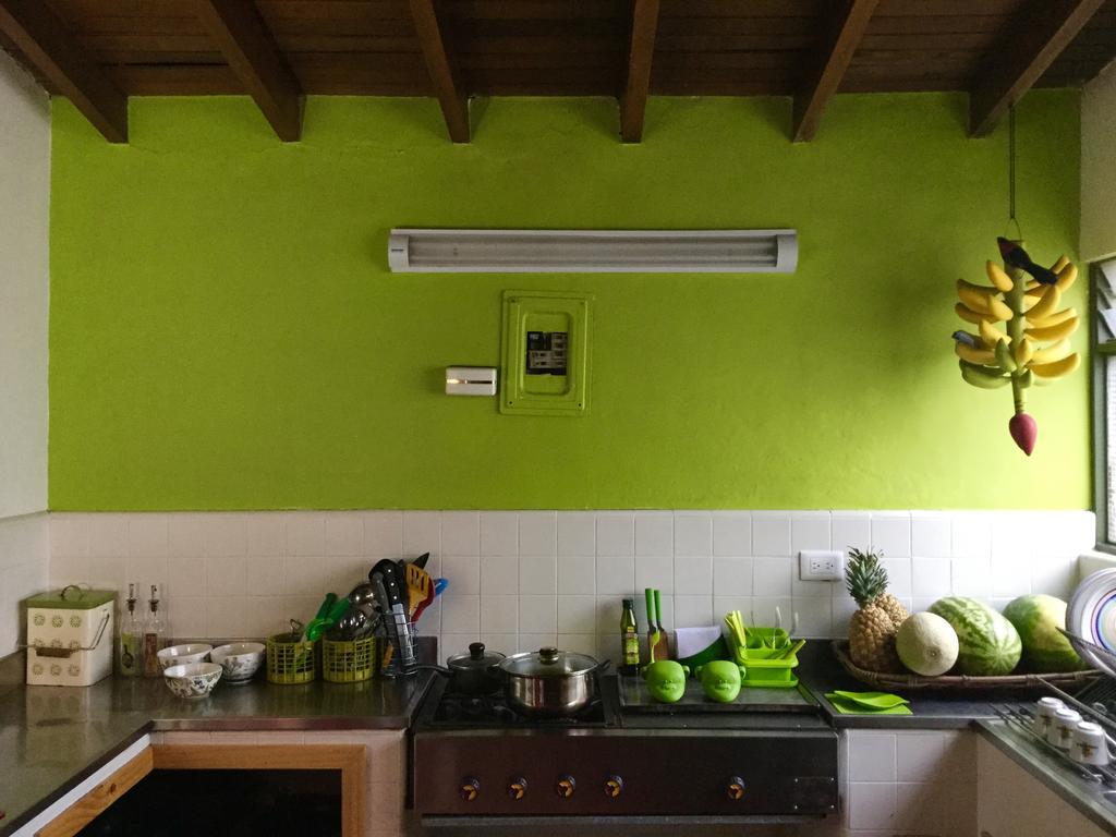 Saman Hostel Медельїн Екстер'єр фото
