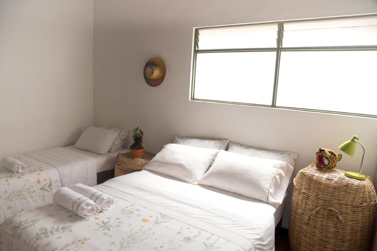 Saman Hostel Медельїн Екстер'єр фото